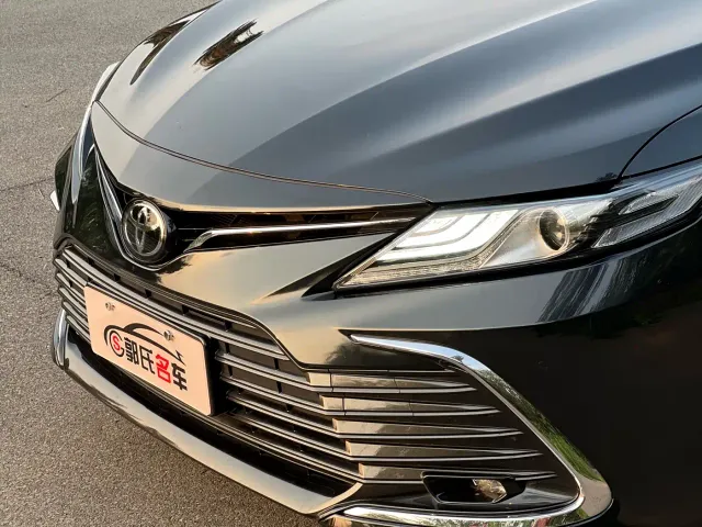 Toyota Camry — Фото автомобиля 19