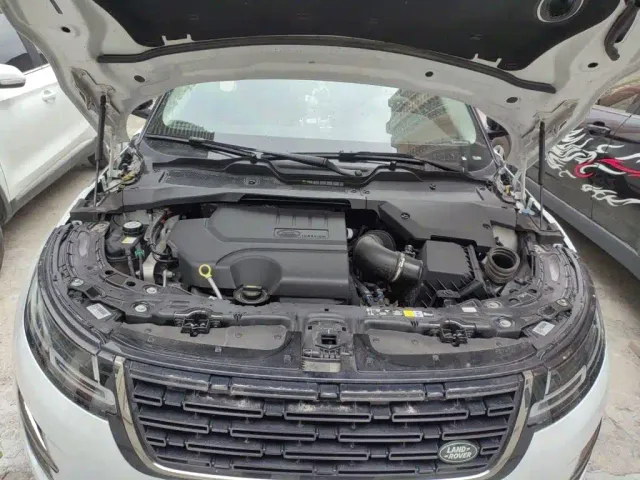 Land Rover Range Rover Evoque — Фото автомобиля 16
