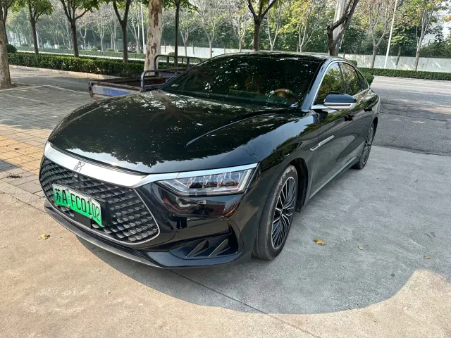 Фотография автомобиля — BYD Han