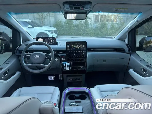 Hyundai Staria — Фото автомобиля 11