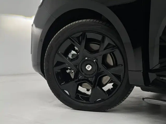 Xiaomi SUV — Фото автомобиля 18