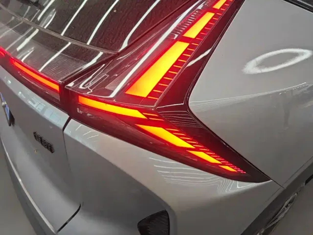 Geely Boyue — Фото автомобиля 7