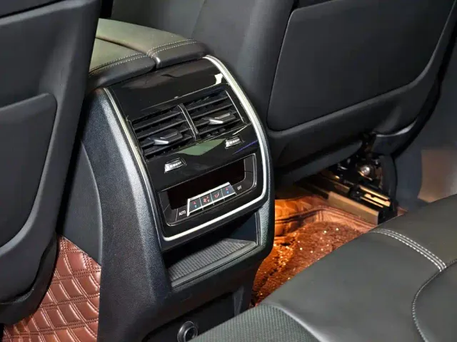 BMW X5 M — Фото автомобиля 22