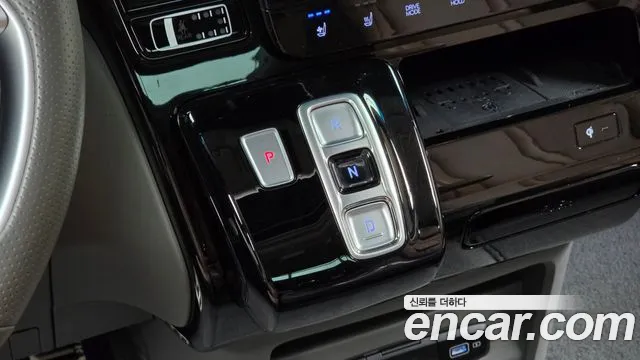 Hyundai Staria — Фото автомобиля 12
