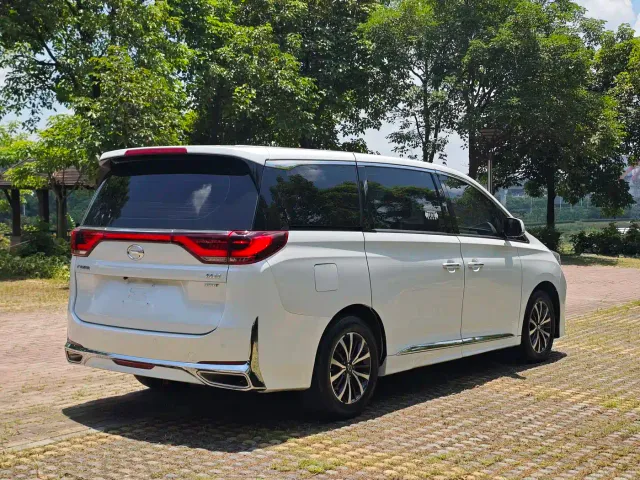 GAC Trumpchi M8 — Фото автомобиля 7
