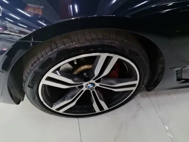 BMW 6 Series Gran Turismo — Фото автомобиля 22