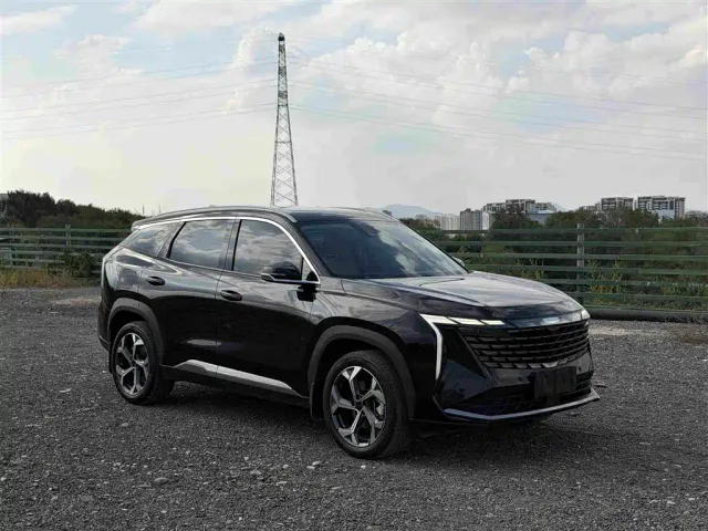Geely Boyue L — Фото автомобиля 3