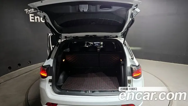 Jeep Compass — Фото автомобиля 20