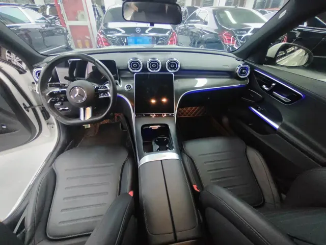 Mercedes-Benz C-Class — Фото автомобиля 8