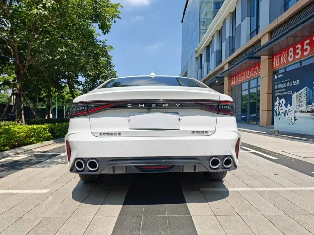 Chery Arrizo 8 — Фото автомобиля 6