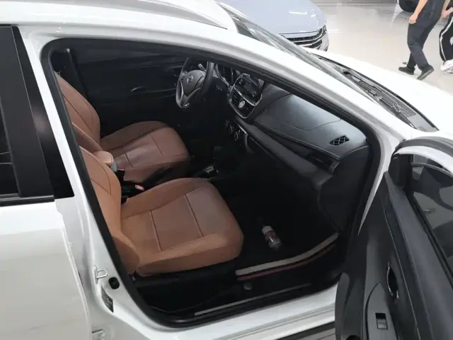 Toyota YARiS L Zhi Xuan — Фото автомобиля 8