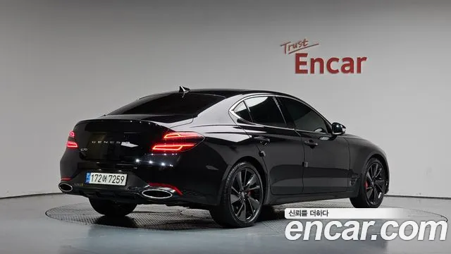 Genesis G70 New — Фото автомобиля 2