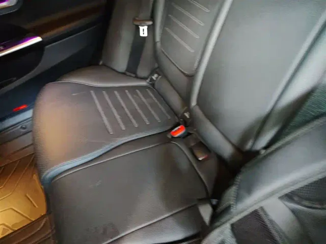 Mercedes-Benz C-Class — Фото автомобиля 16