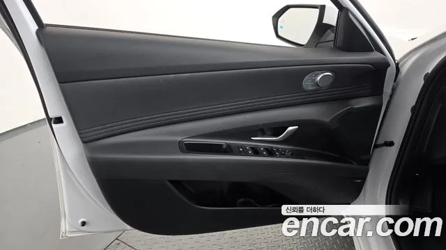 Hyundai Avante CN7 — Фото автомобиля 13