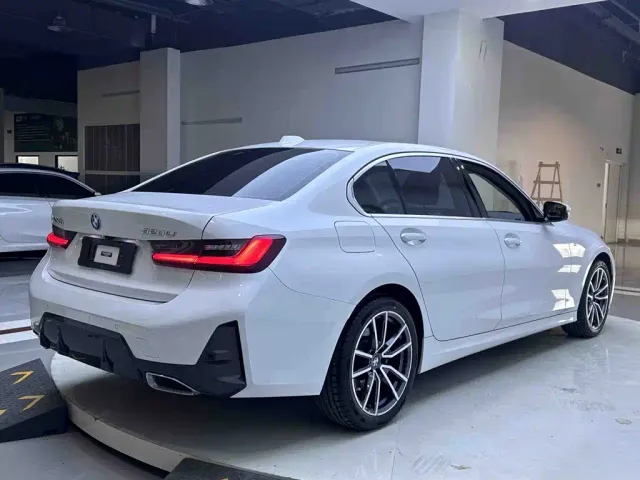 BMW 3 Series — Фото автомобиля 7