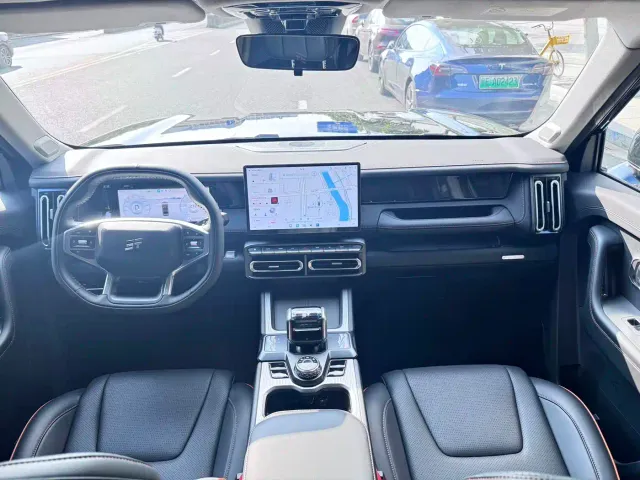 Jetour T1 — Фото автомобиля 4