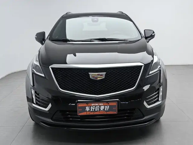 Cadillac XT5 — Фото автомобиля 3