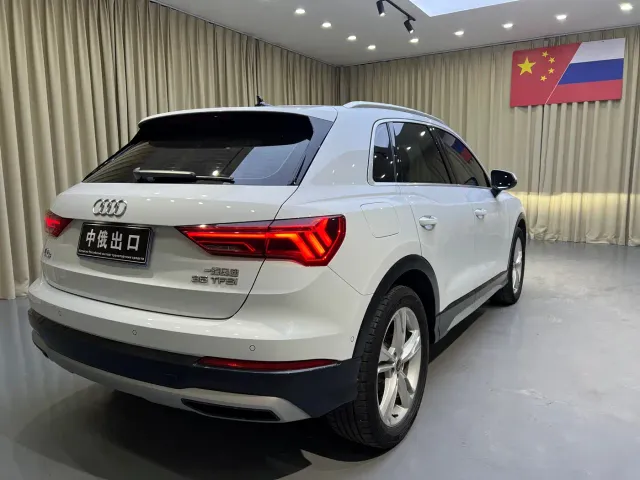 Audi Q3 — Фото автомобиля 19