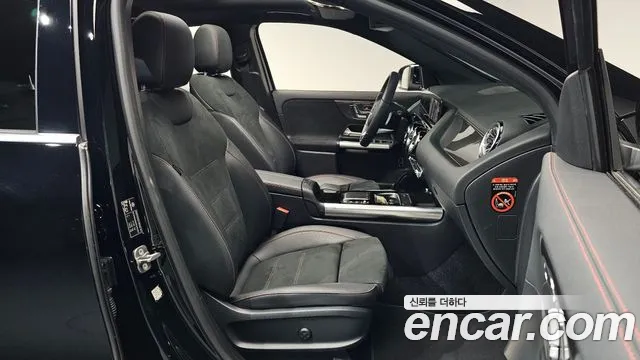 Mercedes-Benz GLA-Class H247 — Фото автомобиля 16
