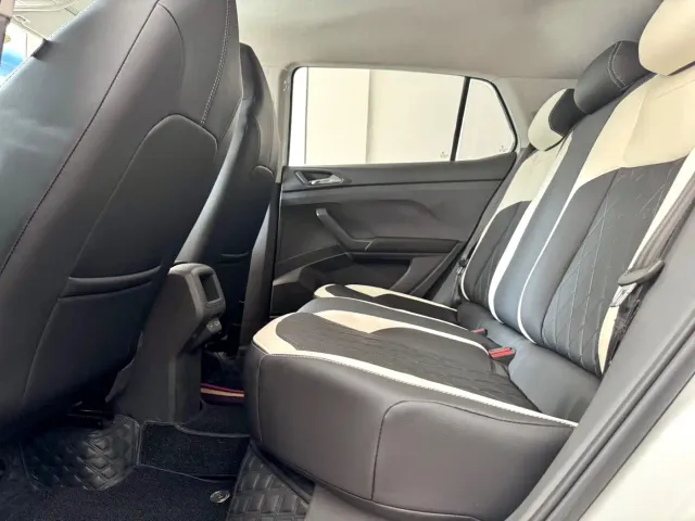 Volkswagen T-Cross — Фото автомобиля 9