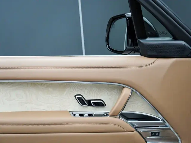 Land Rover Range Rover — Фото автомобиля 11