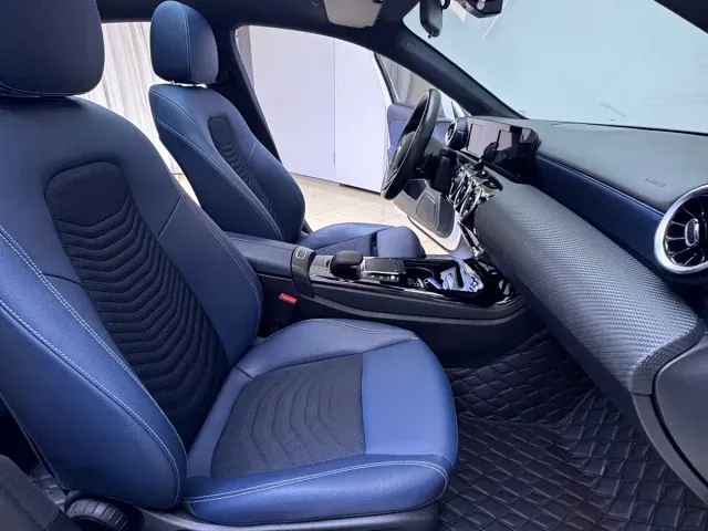 Mercedes-Benz A-Class — Фото автомобиля 9