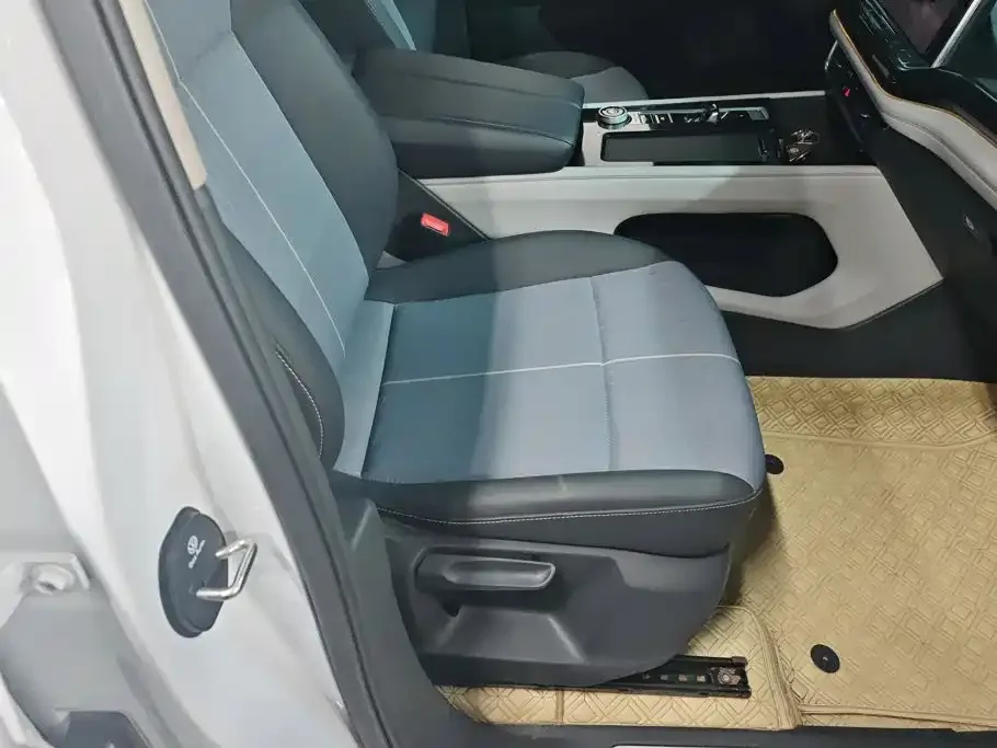 Volkswagen Teramont 2021 380TSI 4WD Luxury Edition — Фото автомобиля 8