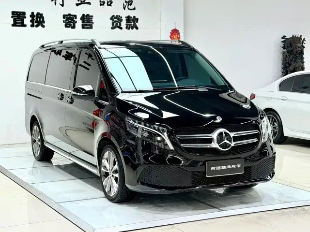 Mercedes-Benz V-Class — Фото автомобиля 3