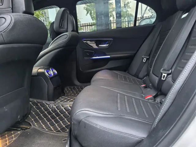 Mercedes-Benz C-Class — Фото автомобиля 9