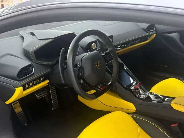Lamborghini Huracan — Фото автомобиля 6