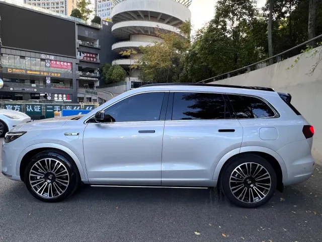 Aito M7 — Фото автомобиля 9