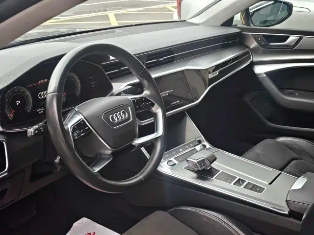 Audi A7L — Фото автомобиля 7