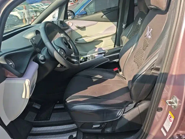 BYD Dolphin — Фото автомобиля 14