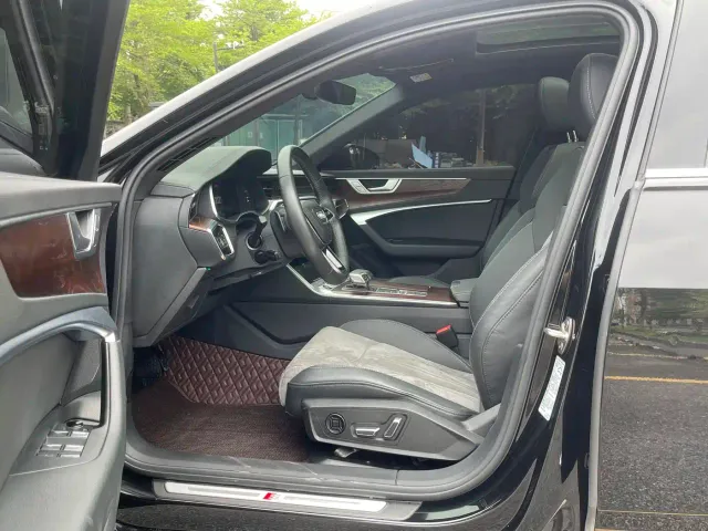 Audi A6L — Фото автомобиля 12