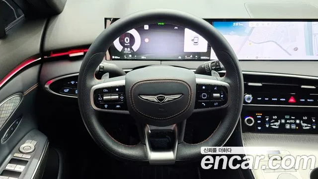 Genesis GV70 — Фото автомобиля 15