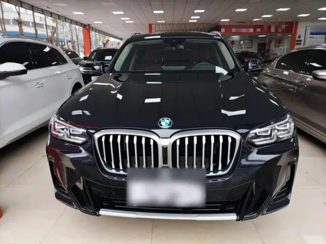 BMW X3 — Фото автомобиля 2