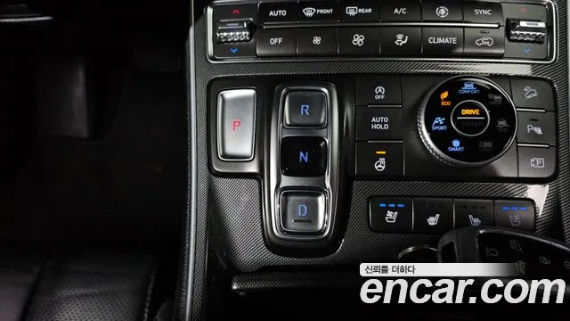 Hyundai Santafe Новый Santa Fe Дизель 2.2 4WD — Фото автомобиля 9
