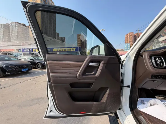 BAIC BJ60 — Фото автомобиля 15