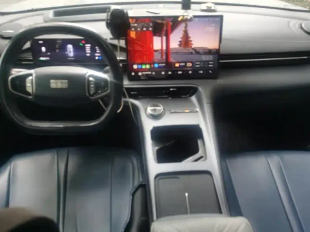 Geely Galaxy E5 — Фото автомобиля 12