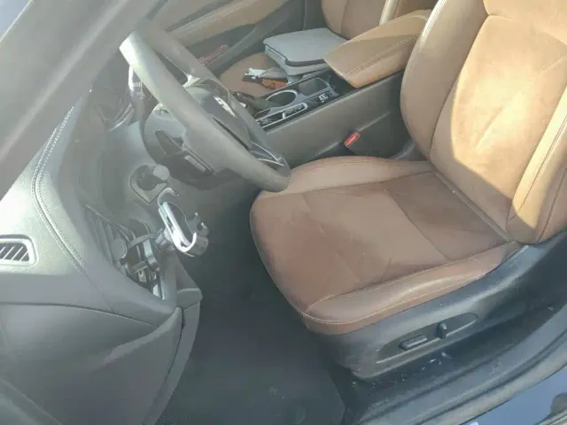 Buick Regal — Фото автомобиля 11