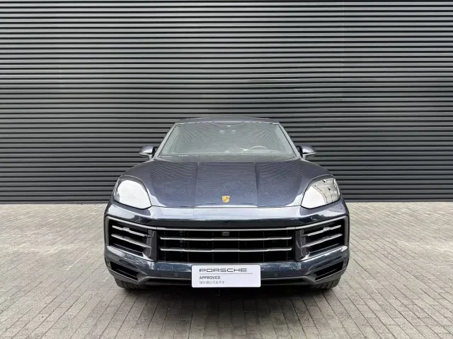 Porsche Cayenne — Фото автомобиля 3