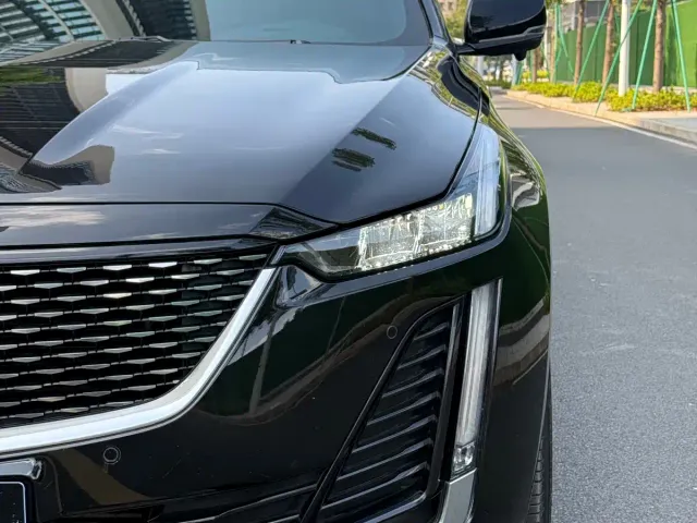 Cadillac CT5 — Фото автомобиля 9