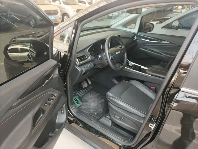 Maxus G50 — Фото автомобиля 15