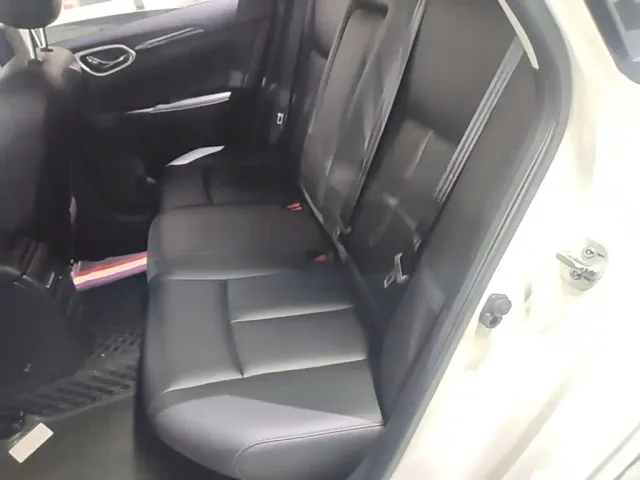 Nissan Sylphy — Фото автомобиля 16