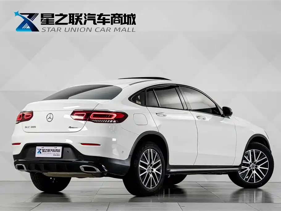 Mercedes-Benz Mercedes-Benz GLC Coupe 2021 GLC 300 4MATIC Coupe SUV — Фото автомобиля 6