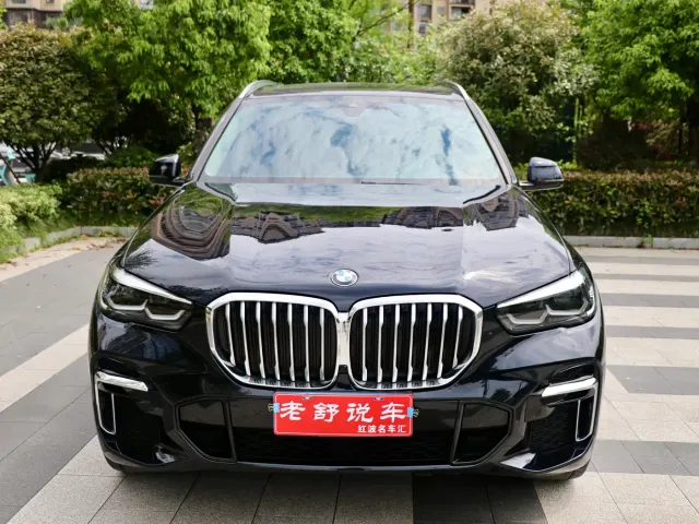 BMW X5 — Фото автомобиля 3