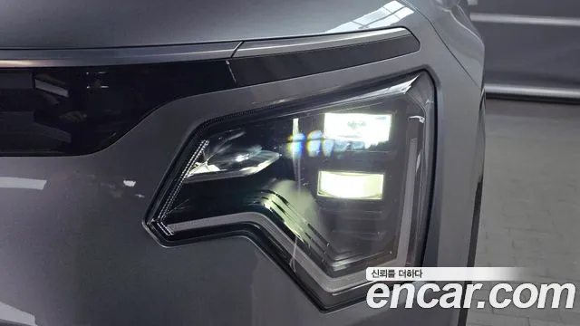 Kia Niro — Фото автомобиля 18
