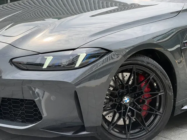 BMW M4 — Фото автомобиля 2