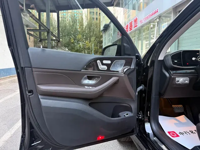 Mercedes-Benz GLE-Class — Фото автомобиля 6