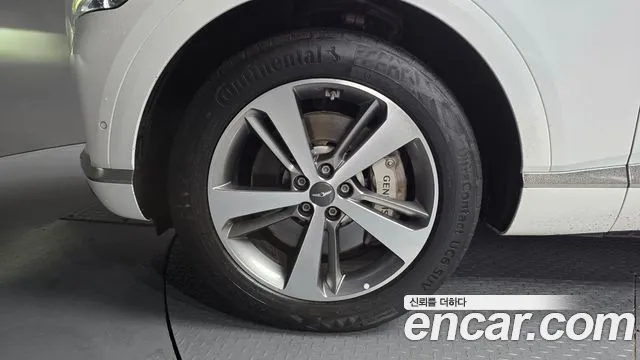 Genesis GV80 — Фото автомобиля 5